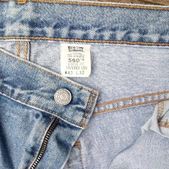 Classic Men's Levi 560 Blue Jeans Loose Fit Tapered Leg Yes All 3 Save - Picture 2 of 10